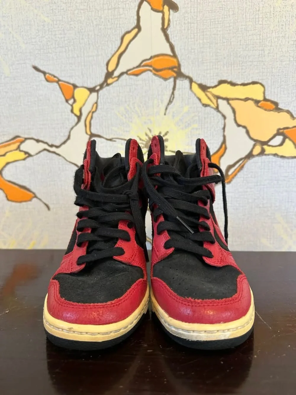 Kids Nike High-Top Sneakers in Red and Black 6.5